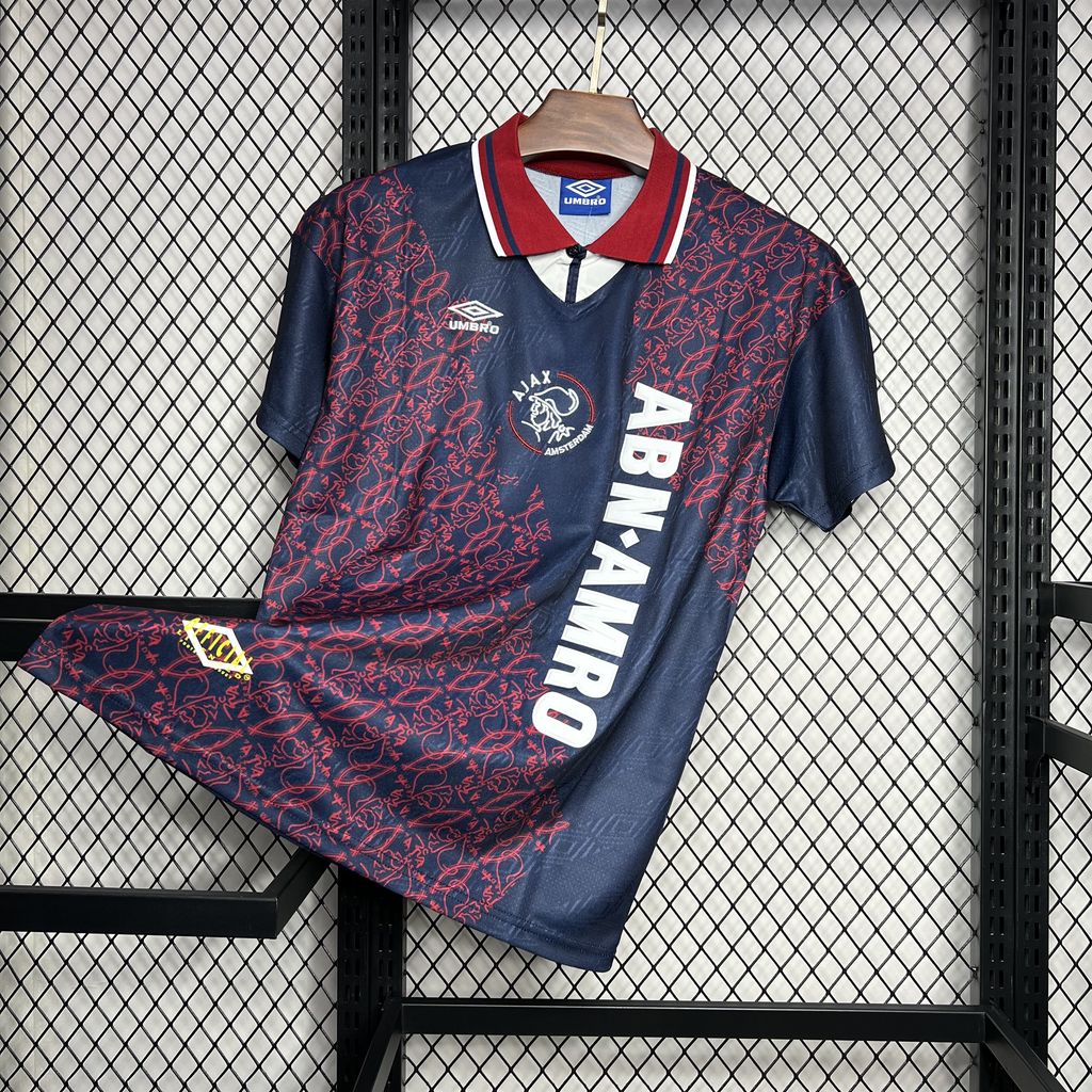 Ajax 94/95 Jersey - Image 3