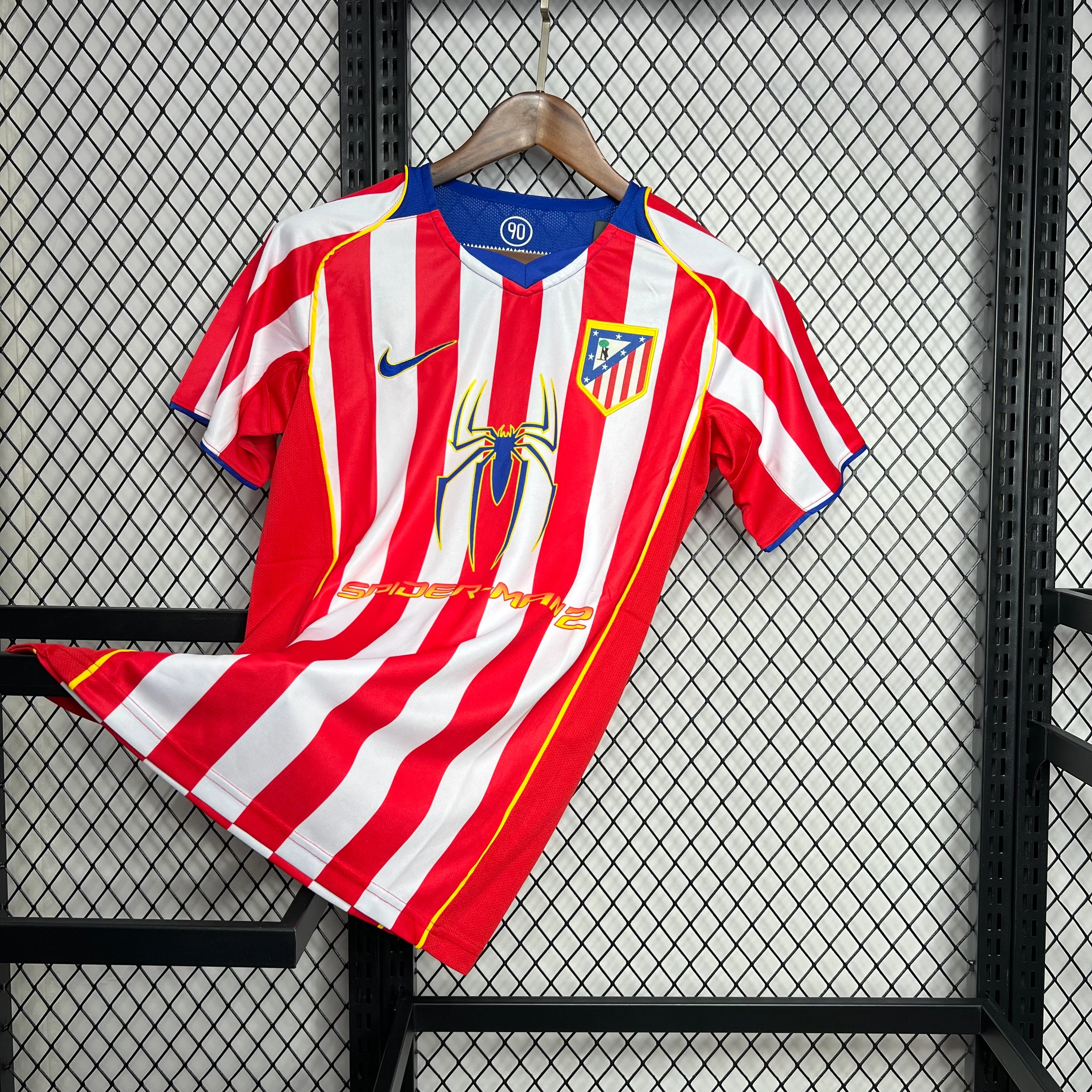Atletico Madrid 04/05 Jersey - Image 3