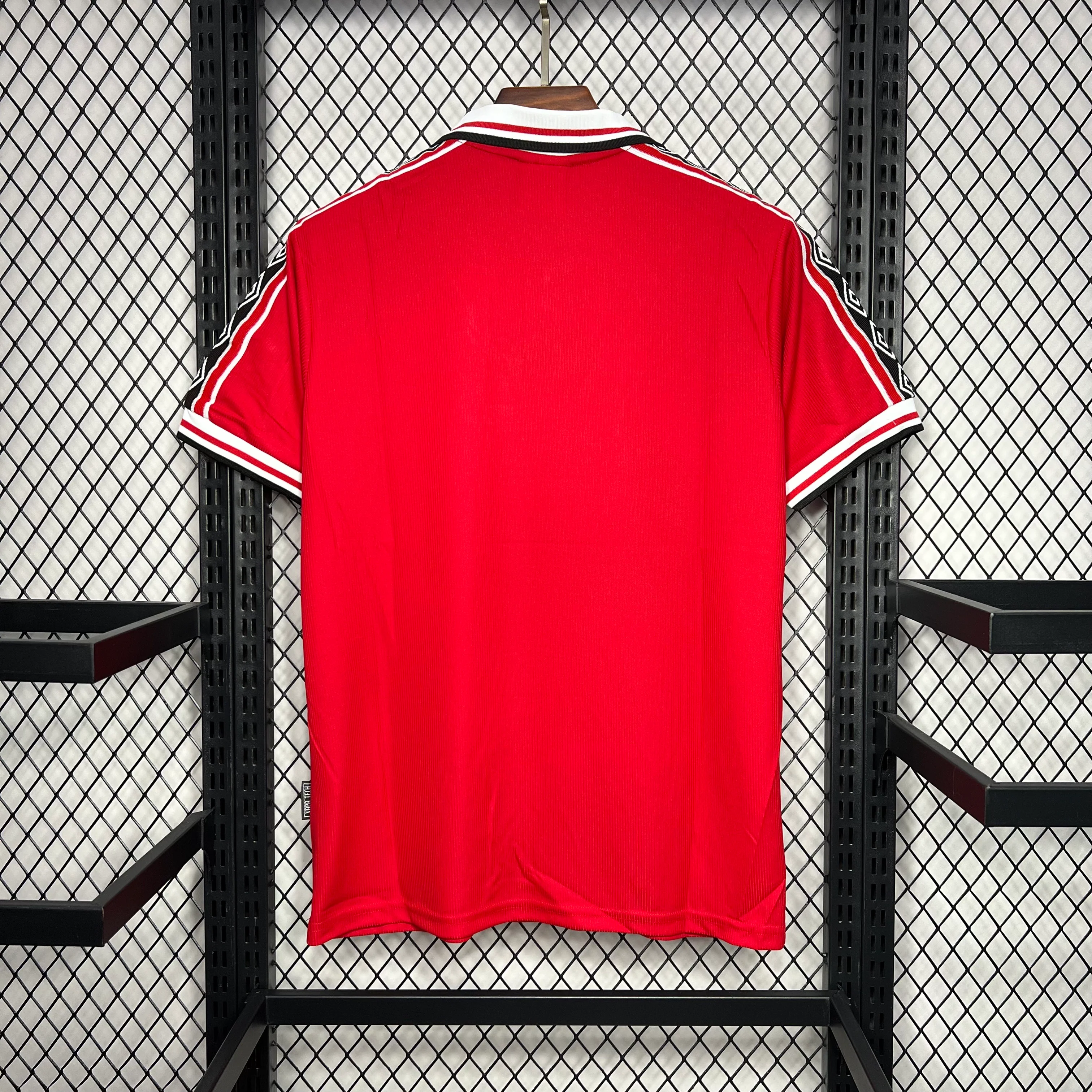 Man United Retro '98/99 - Image 4