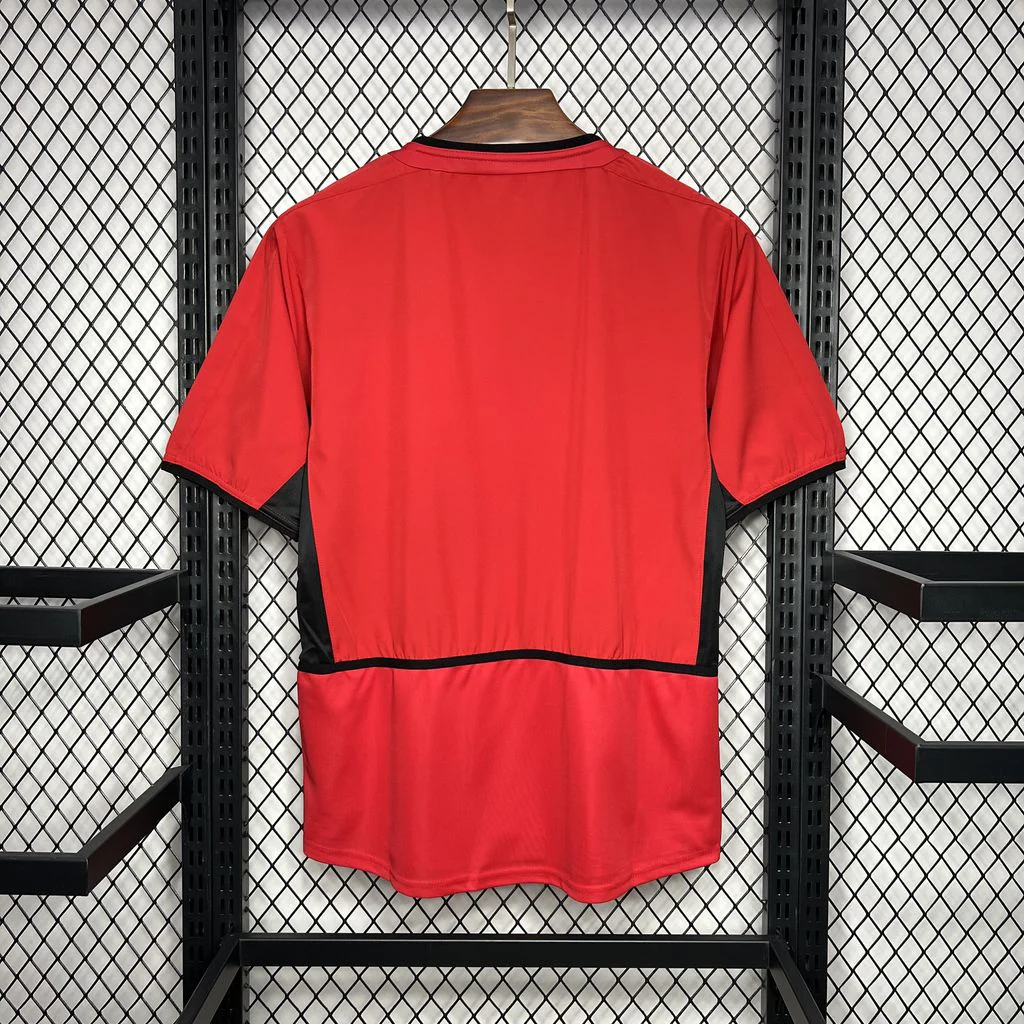 Manchester United 2002/04 Jersey - Image 4